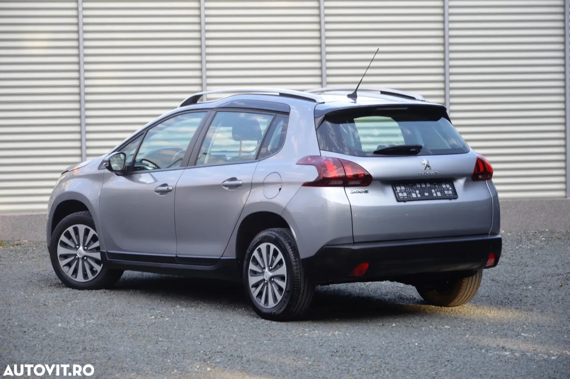 Peugeot 2008 - 15