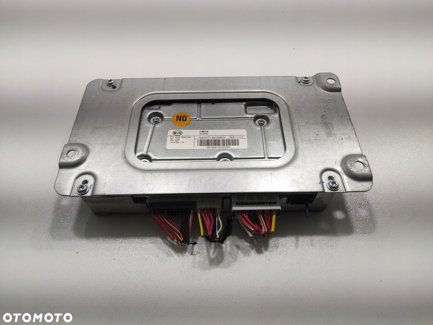 WZMACNIACZ AUDIO BYD SEAL 2024-2025 EKE-7909100P - 3