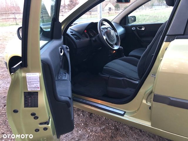 Renault Megane 1.6 Confort Authentique - 7