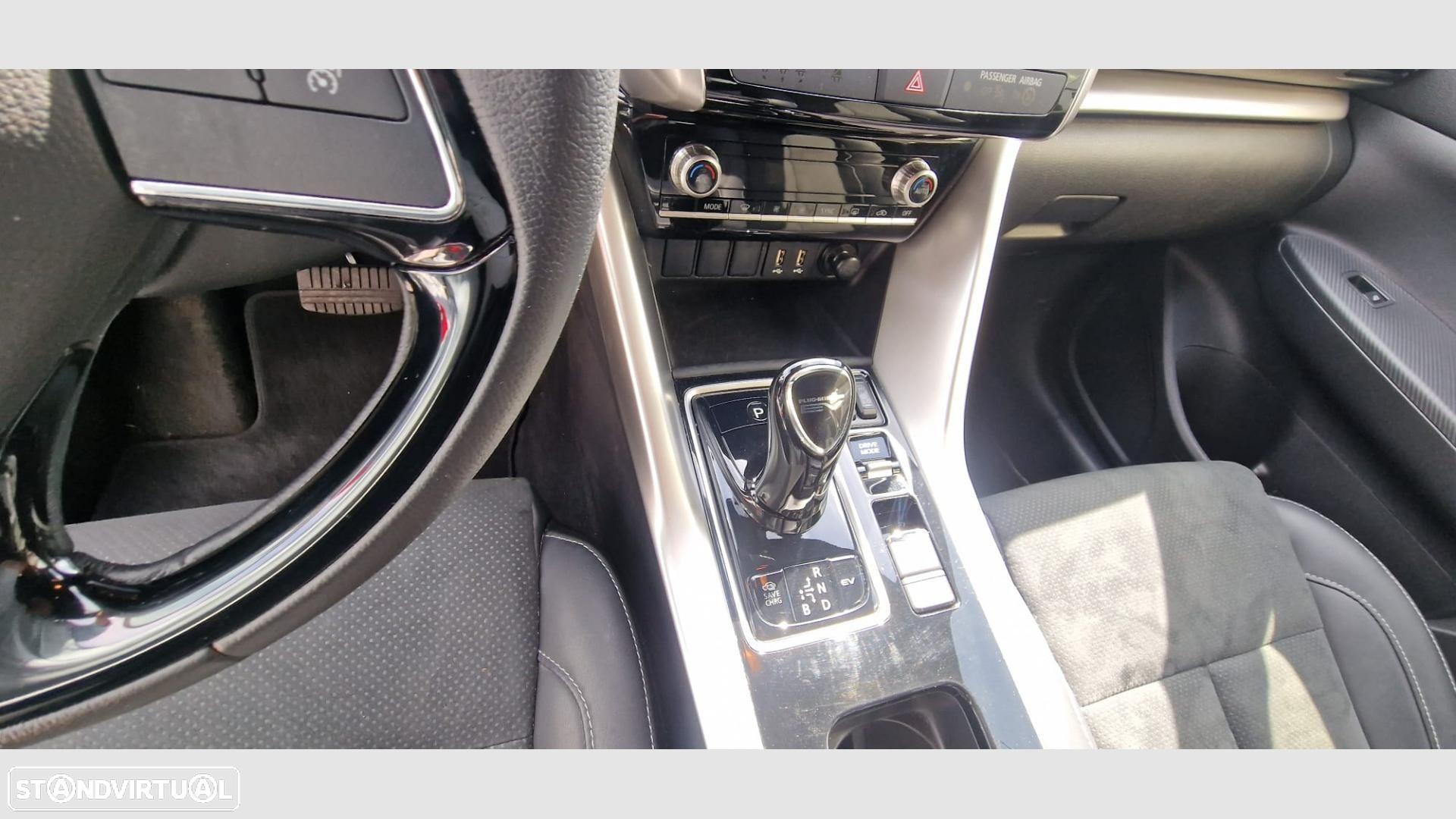 Mitsubishi Eclipse Cross 2.4 PHEV eMotion - 12