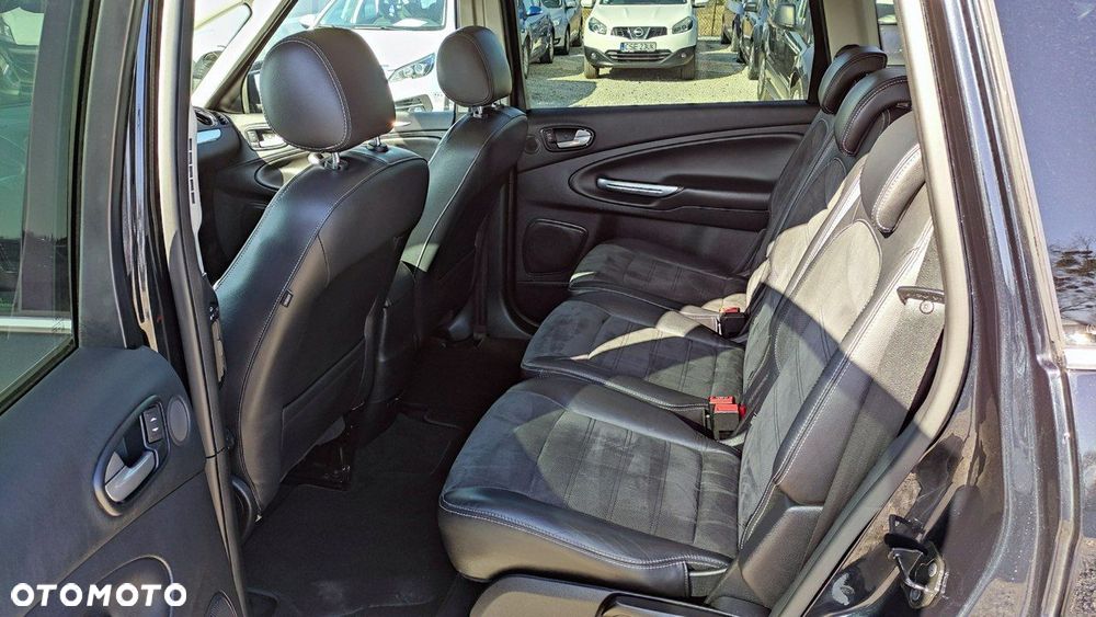 Ford S-Max - 6
