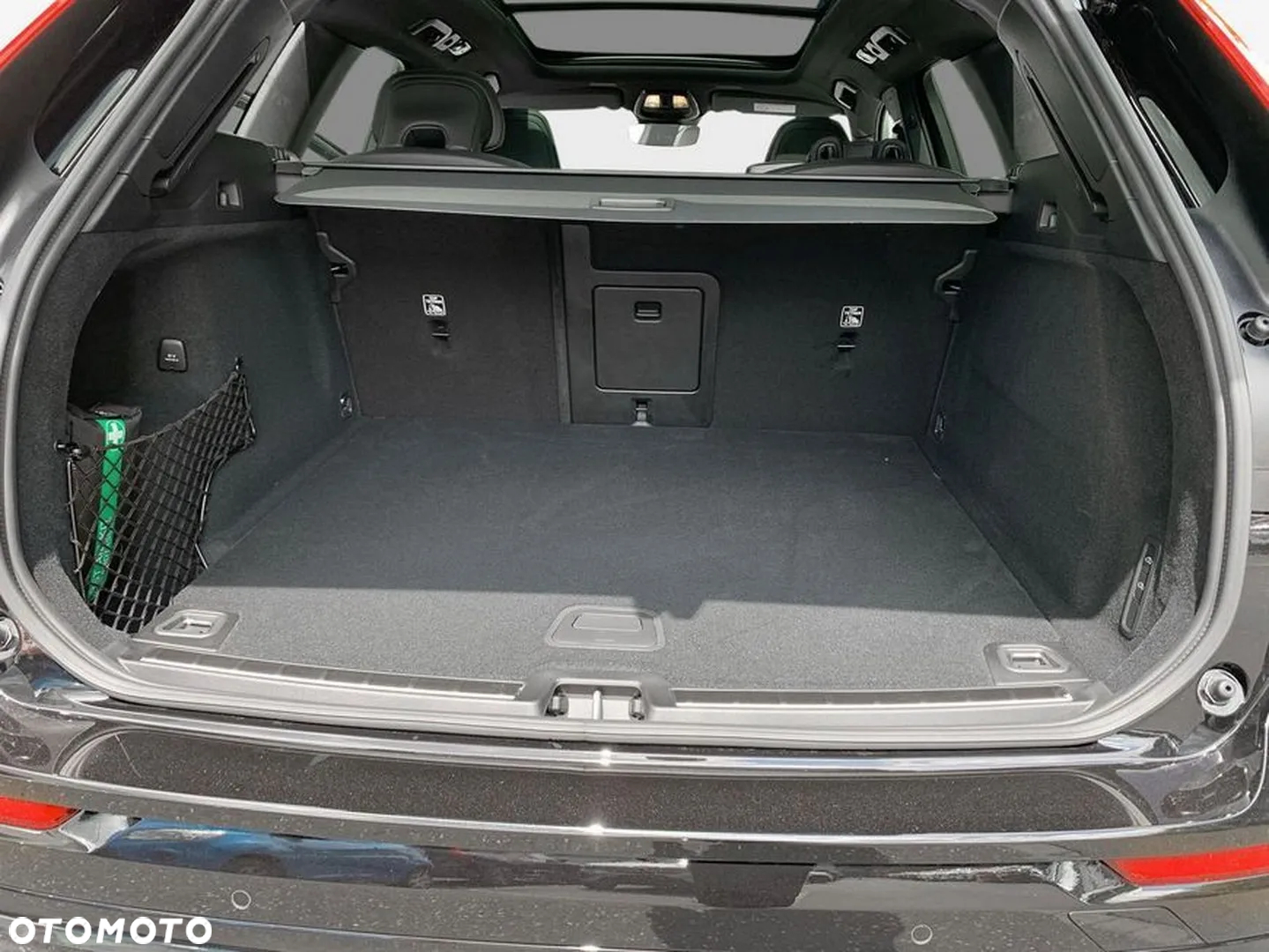 Volvo XC 60 B5 B AWD Ultra Black Edition - 13