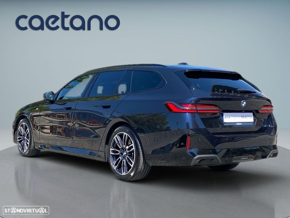BMW 520 d Pack Desportivo M Pro - 29