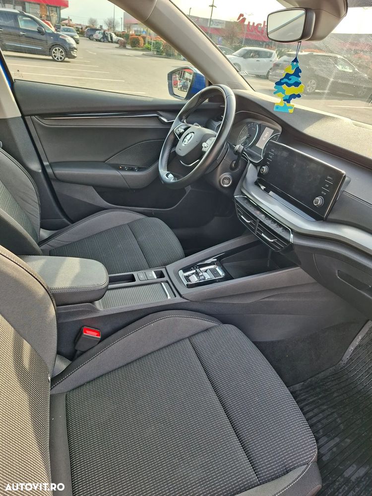 Skoda Octavia 2.0 TDI DSG Ambition - 10