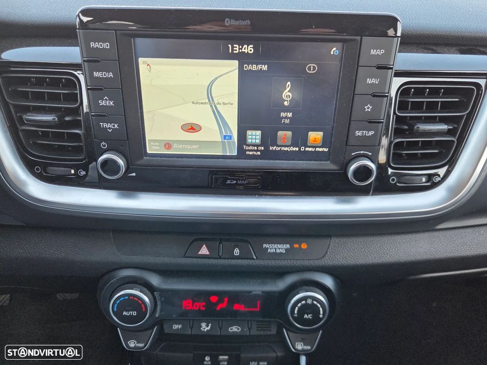 Kia Stonic 1.6 CRDi Urban - 12
