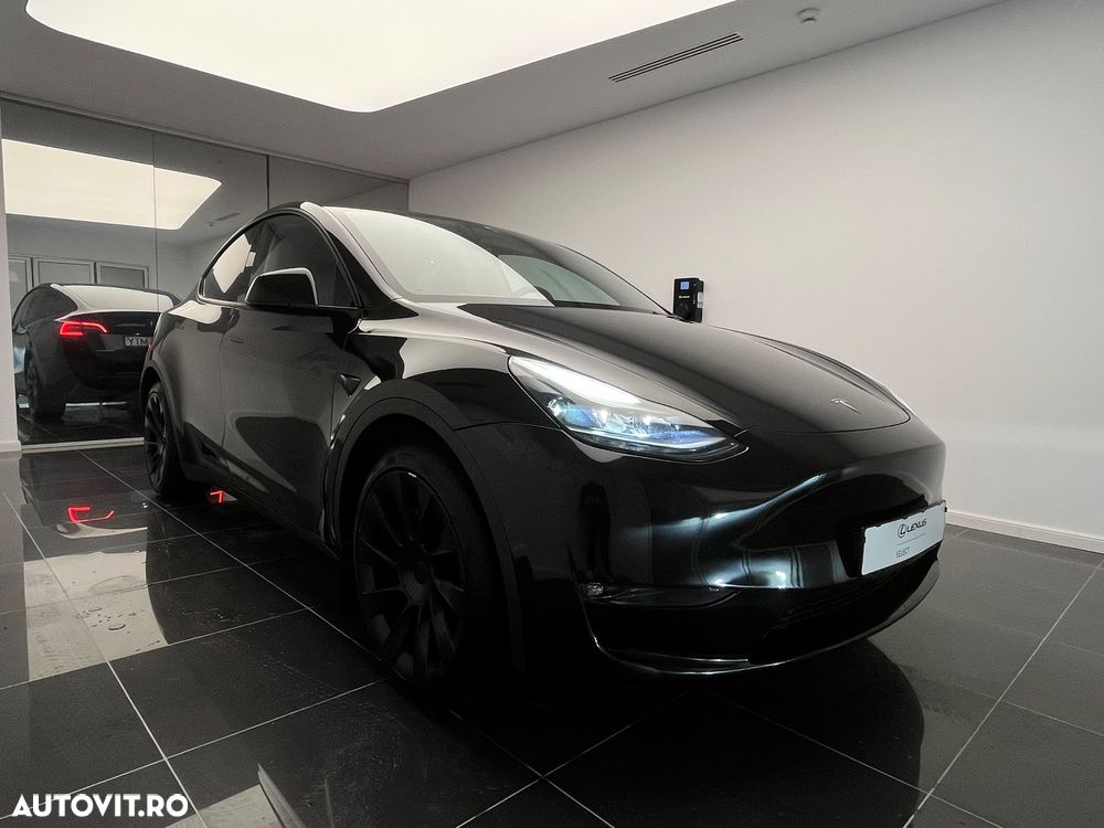 Tesla Model Y Long Range RWD - 5