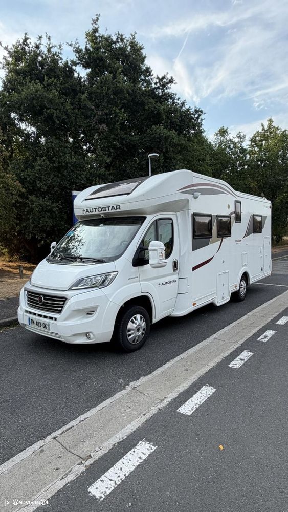 Autostar Passion P730LC cama central e basculante - 12