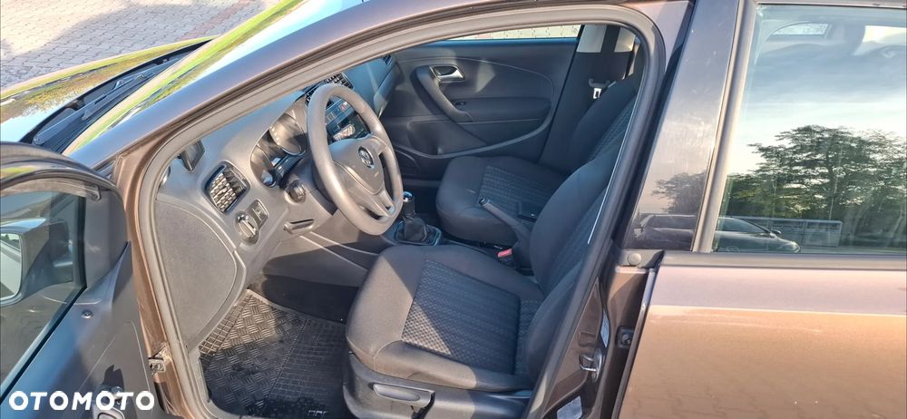Volkswagen Polo - 7