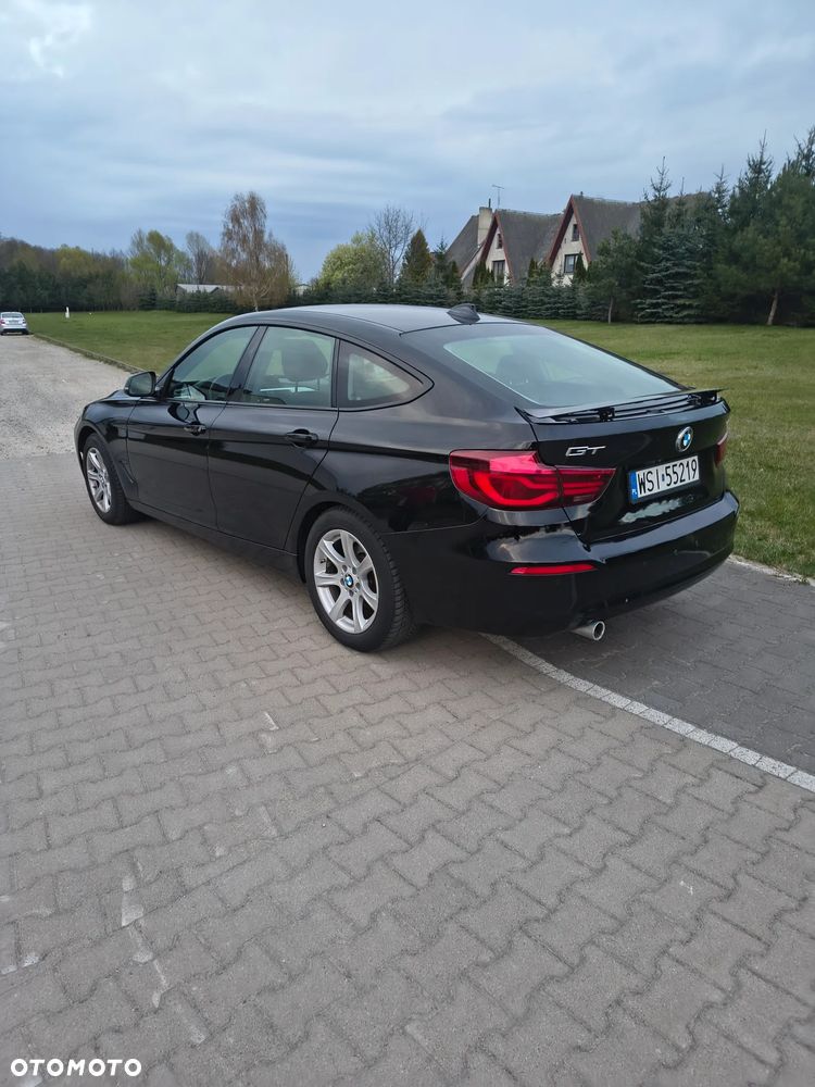 BMW Seria 3 318d MHEV Advantage - 5