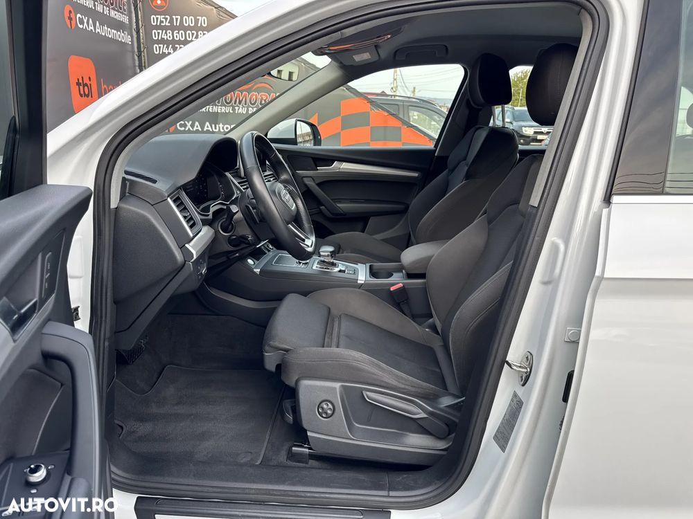 Audi Q5 2.0 40 TDI quattro S tronic Design - 9