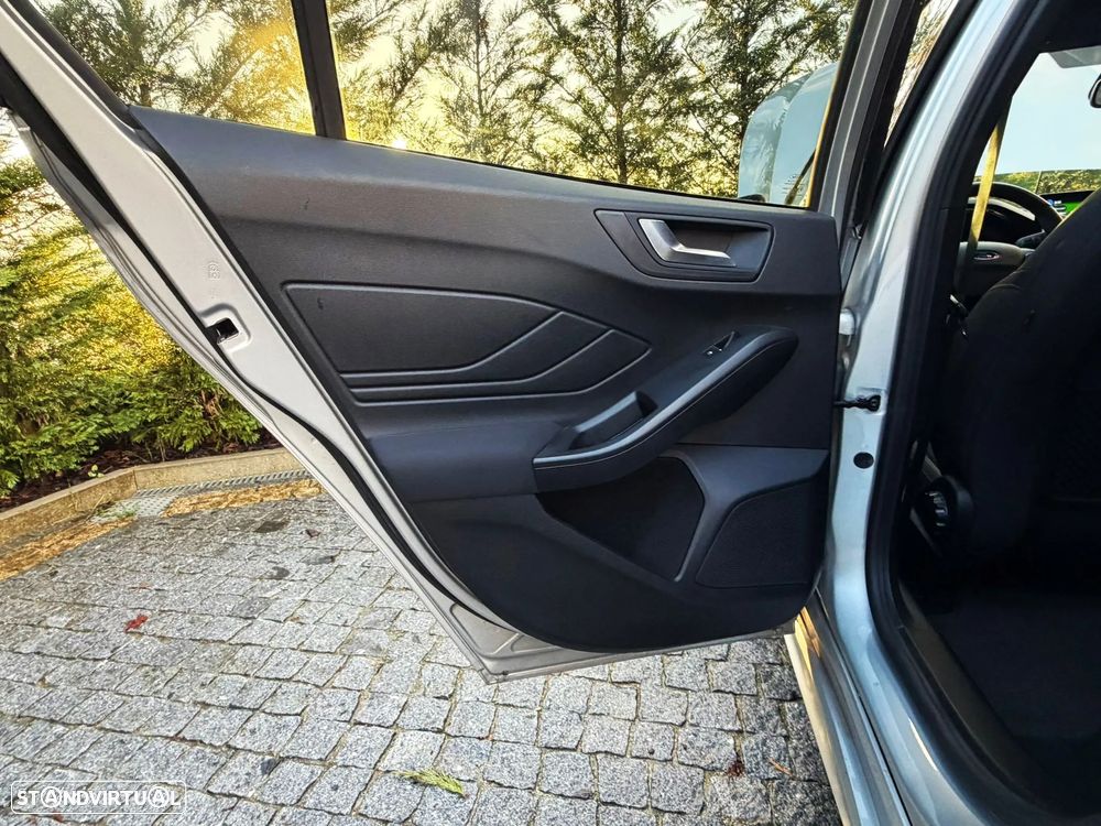 Ford Focus 1.0 EcoBoost MHEV ST-Line Style SIP - 21