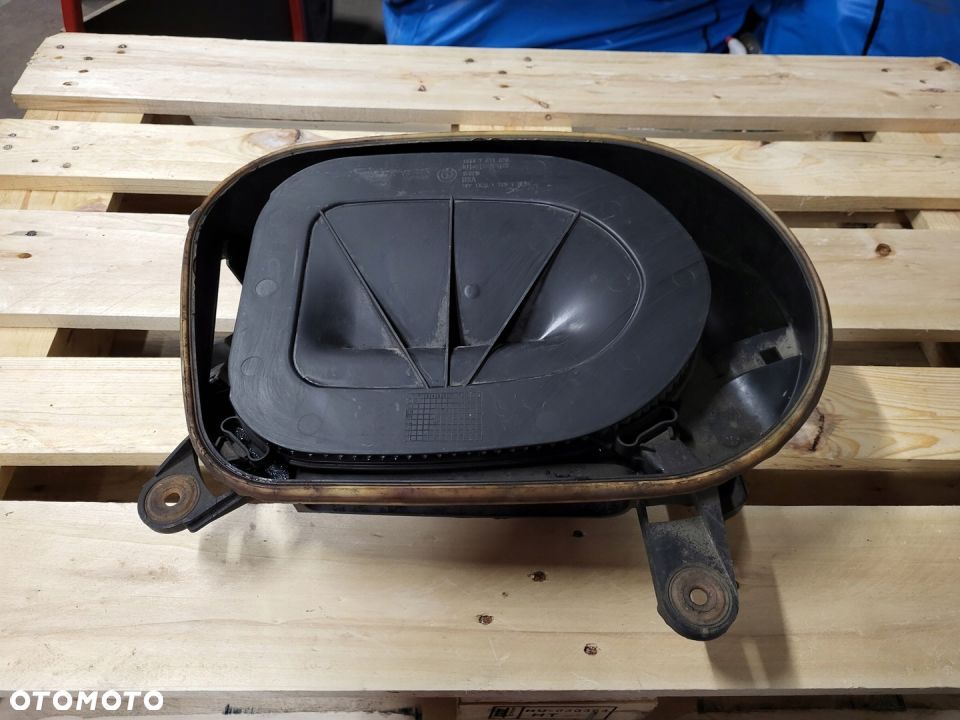 OBUDOWA FILTRA POWIETRZA BMW X5 X6 E70 E71 7811026 - 1