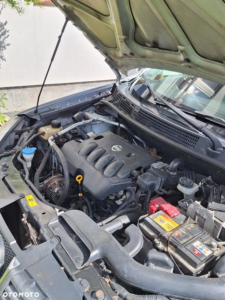 Nissan Qashqai 2.0 Visia - 17