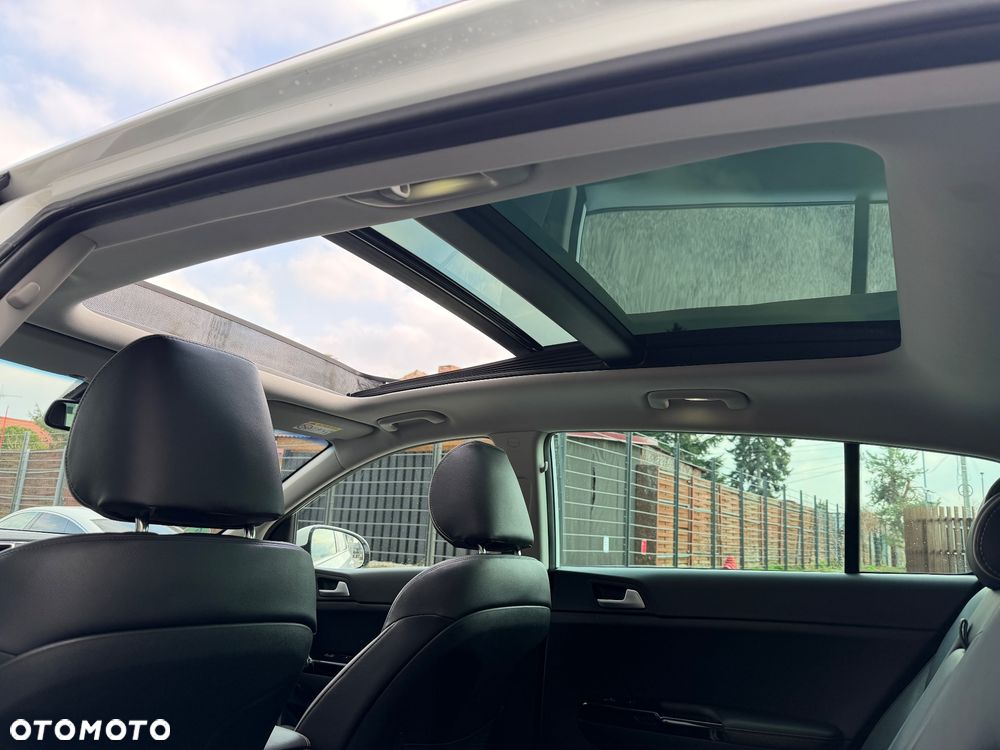 Kia Sportage 2,0 CRDI AWD Platinum - 14