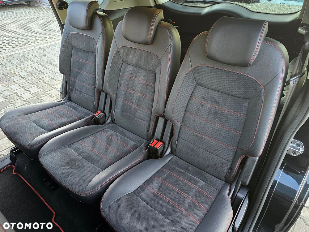 Ford S-Max 2.0 TDCi DPF Titanium X - 18