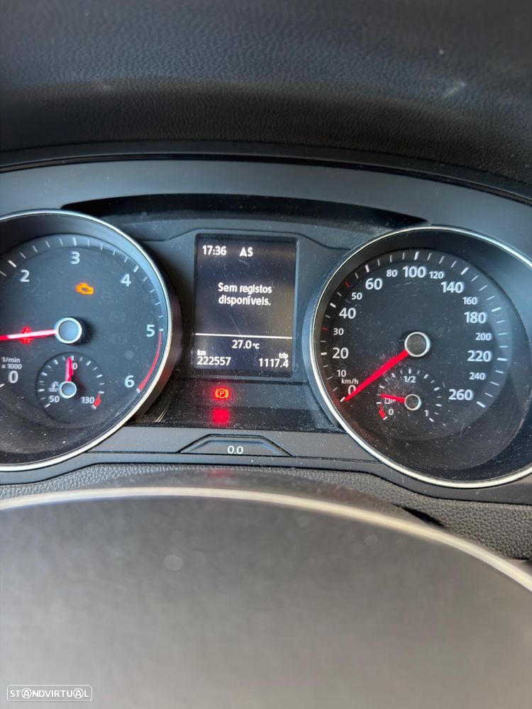 VW Passat Variant - 15