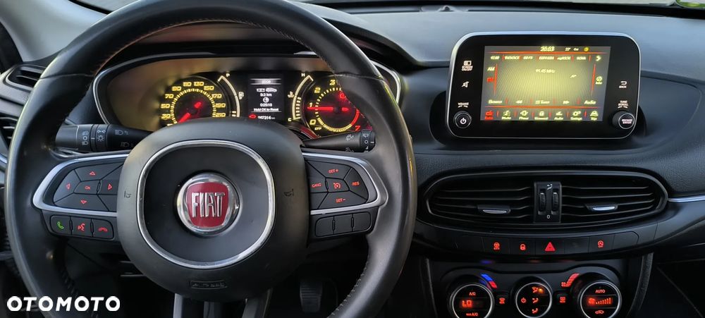 Fiat Tipo 1.4 16V Sport - 17