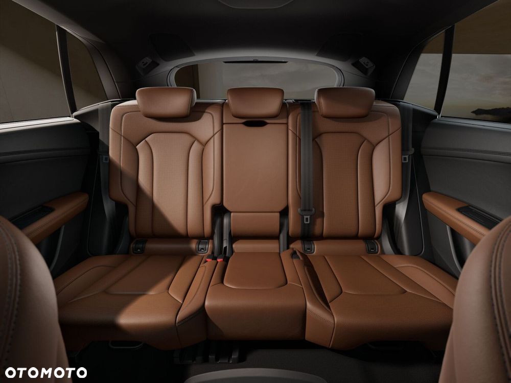 Audi Q8 - 8