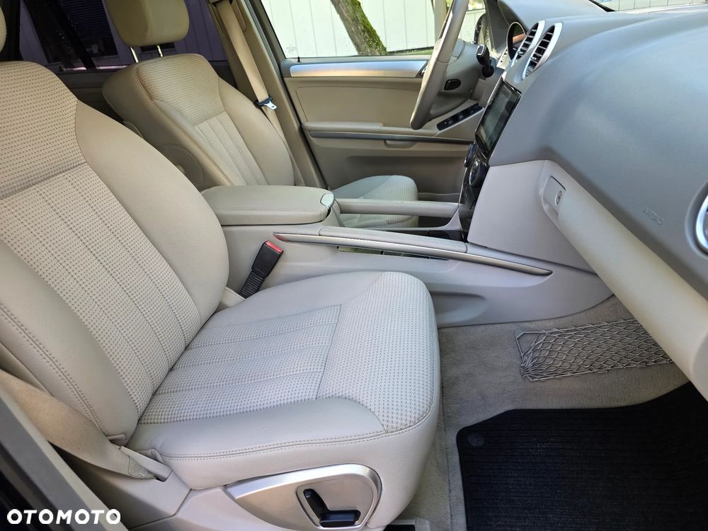 Mercedes-Benz ML 320 CDI 4-Matic - 22