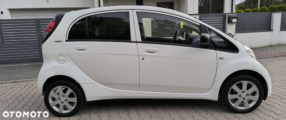 Peugeot iOn - 20