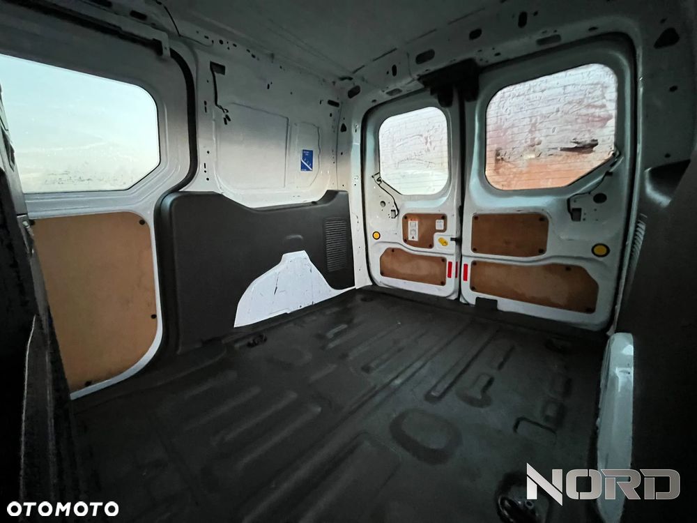 Ford Transit Connect L2 - 21
