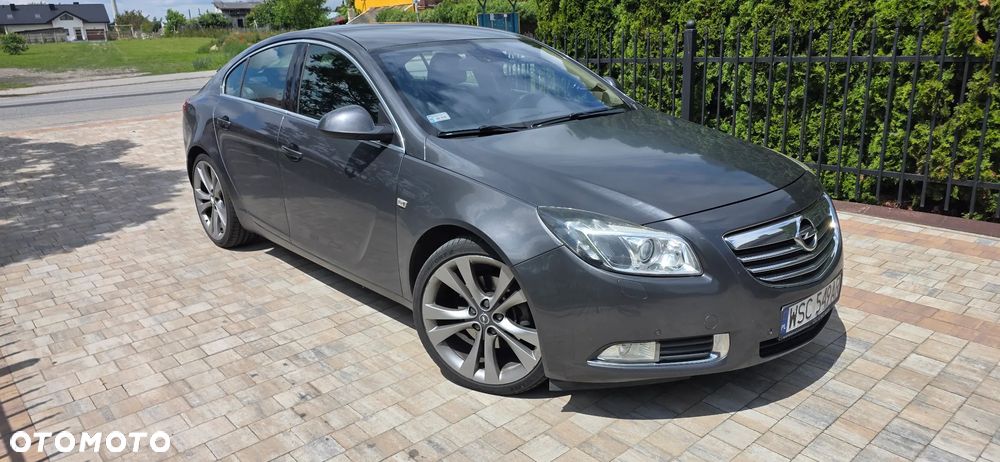 Opel Insignia 2.0 T Cosmo - 3