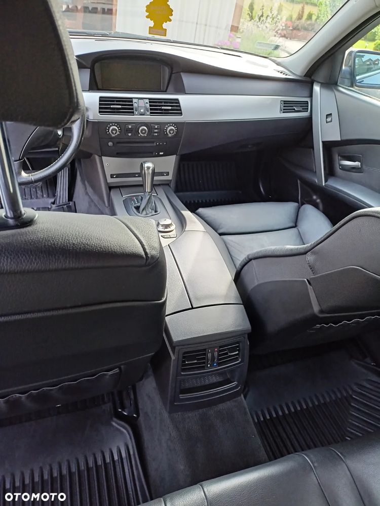 BMW Seria 5 - 8