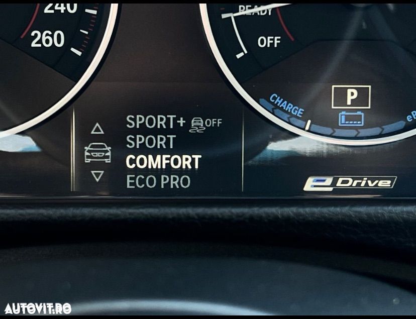 BMW Seria 3 330e iPerformance M Sport - 9