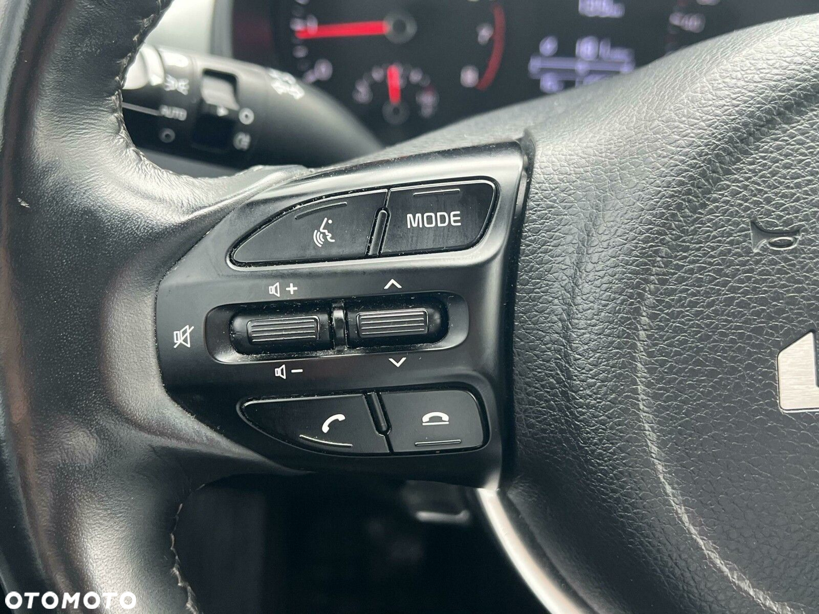 Kia Stonic - 17