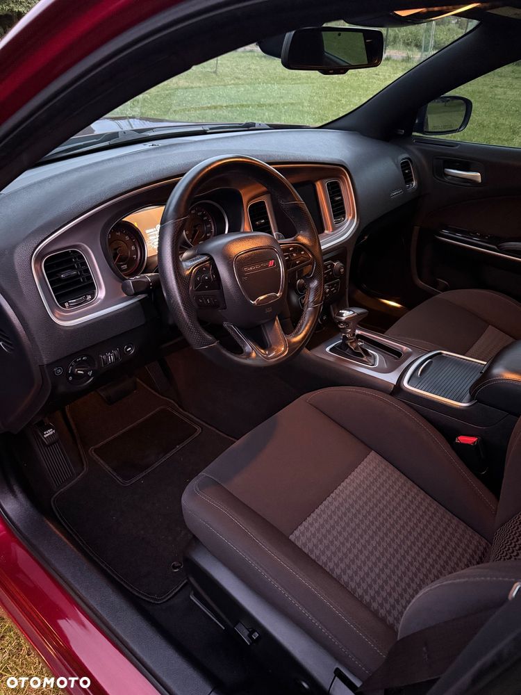 Dodge Charger 5.7 R/T - 13