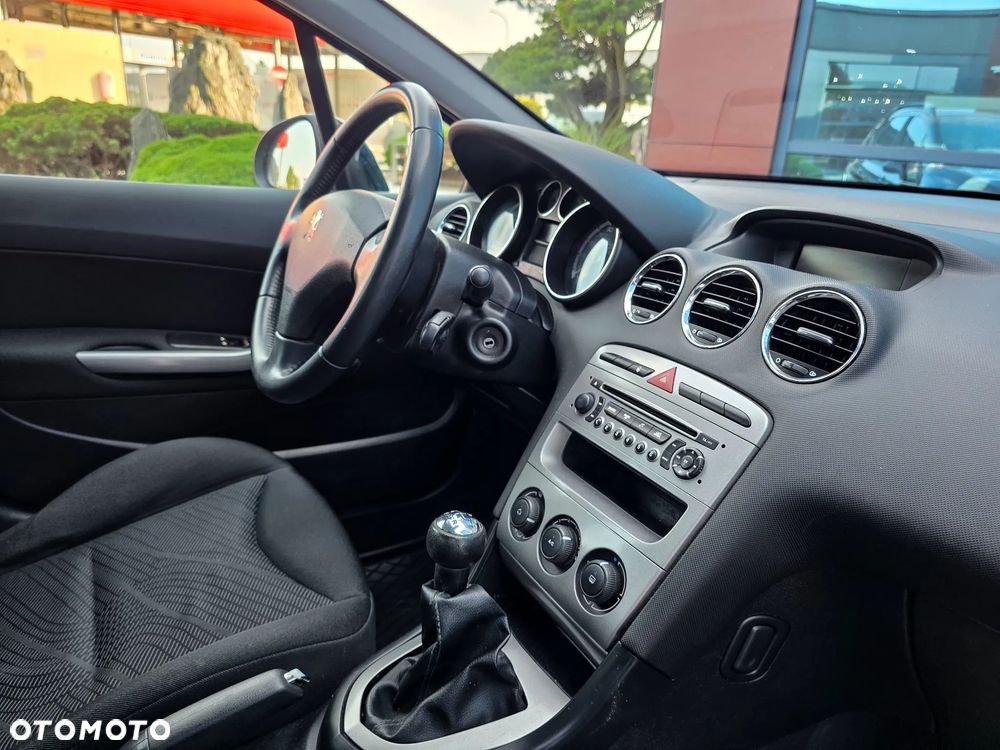 Peugeot 308 120 VTi Allure - 6