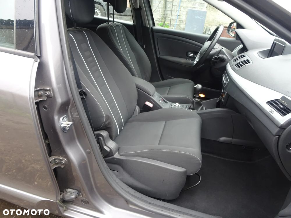 Renault Megane - 25