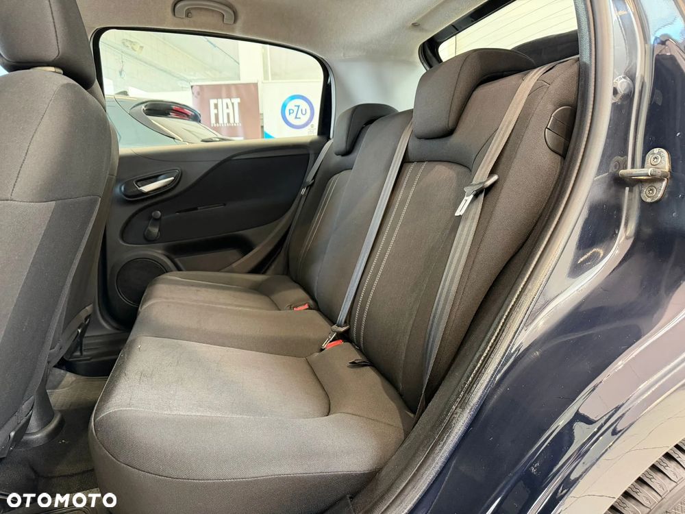 Fiat Punto 1.4 Easy S&S - 12