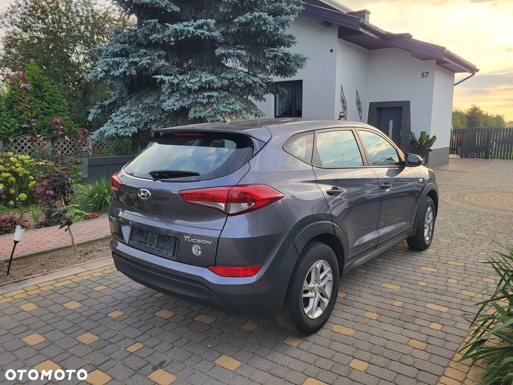 Hyundai Tucson 1.6 GDI BlueDrive Classic 2WD - 28