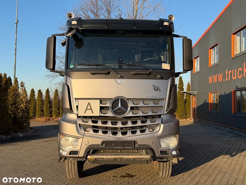 Mercedes-Benz AROCS 3345 6x6 WYWROTKA TRÓJSTRONNA Z BORDMATIKIEM - 2