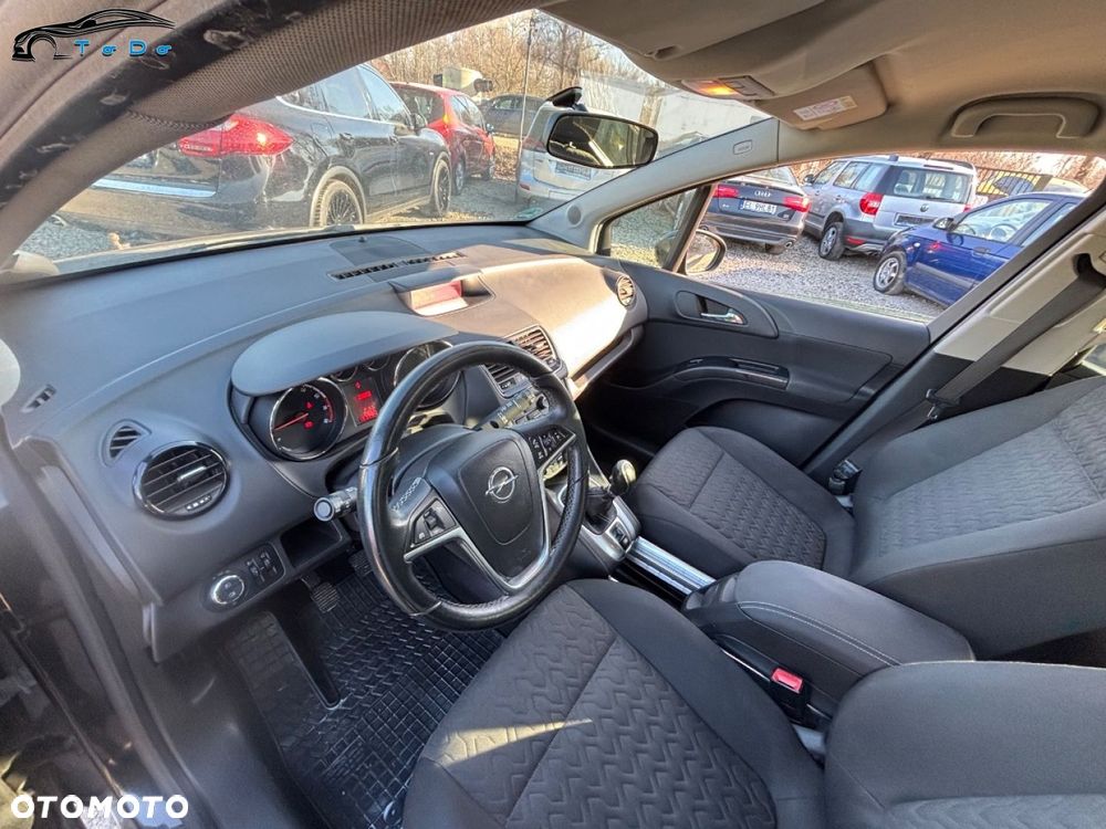 Opel Meriva 1.4 T Design Edition S&S - 20