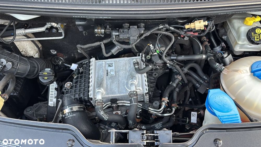 Volkswagen Transporter T6 - 35