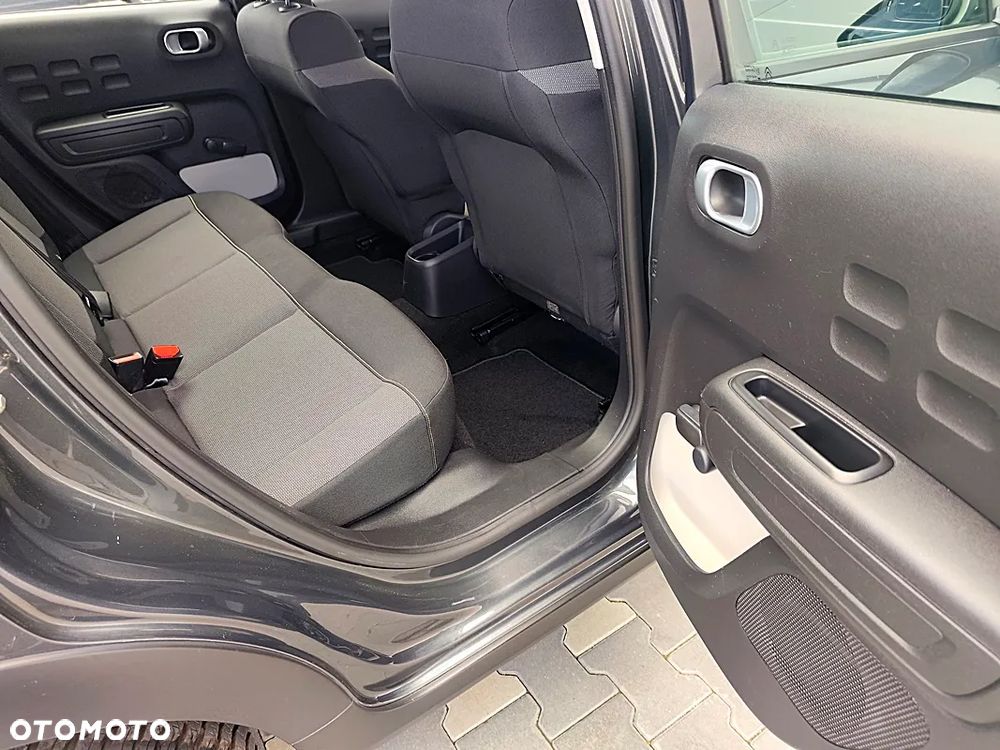 Citroën C3 Pure Tech 82 SHINE - 21