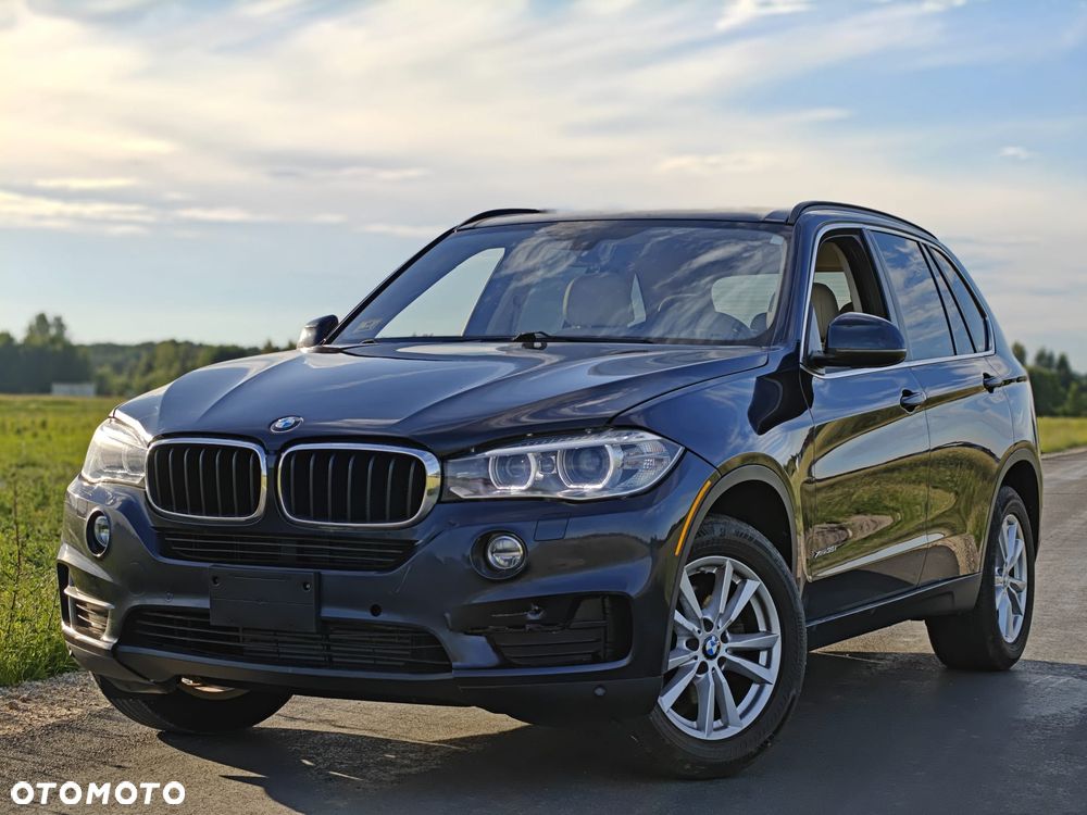BMW X5 xDrive35i Edition Exclusive - 11