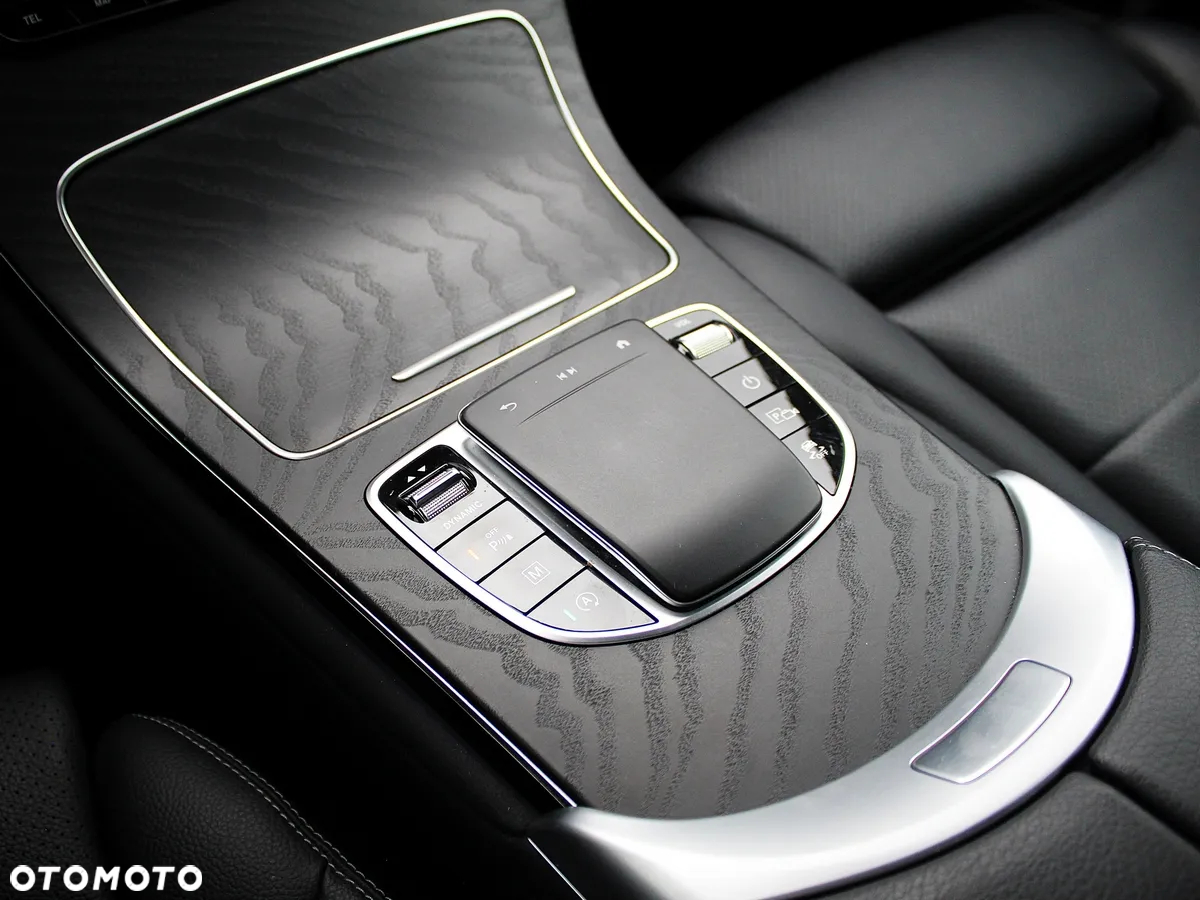 Mercedes-Benz GLC 200 d 4-Matic Business Edition - 13