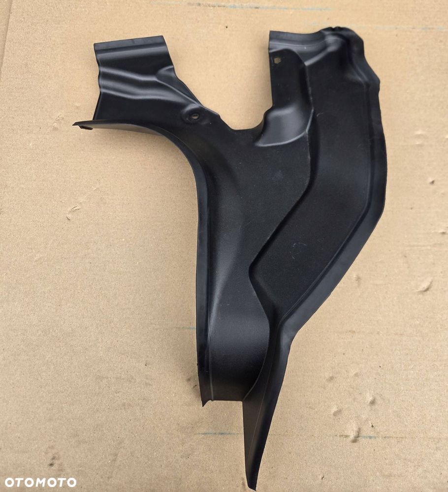 bmw m8 f91 f92 g14 g15 osłona maskownica tylnej klapy prawa 7417350 - 1