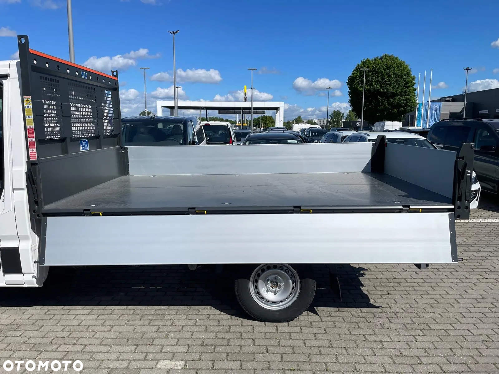 Volkswagen Crafter - 12