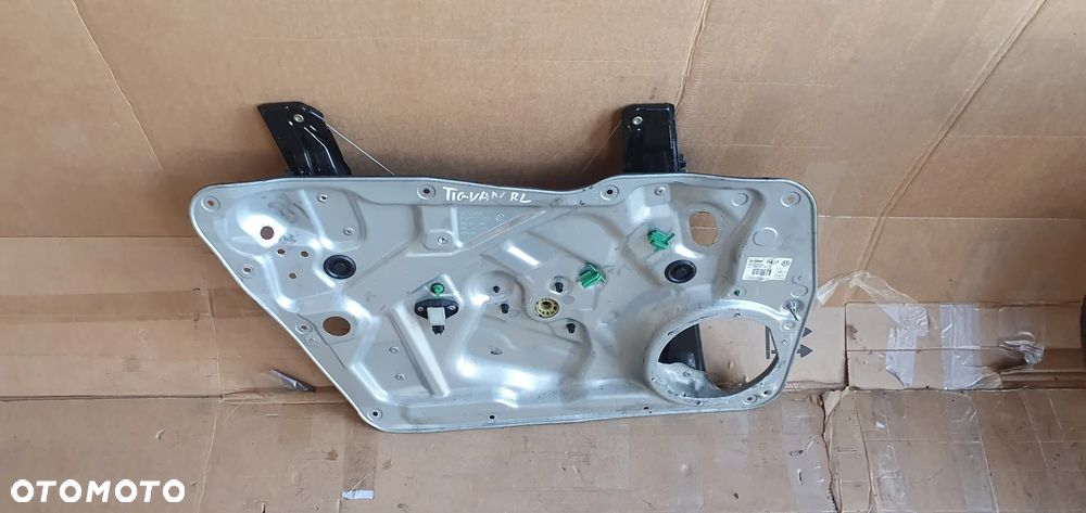 Mechanizm podnośnik szyby lewy przód przedni VW Tiguan I Lift 5N1837729G - 2