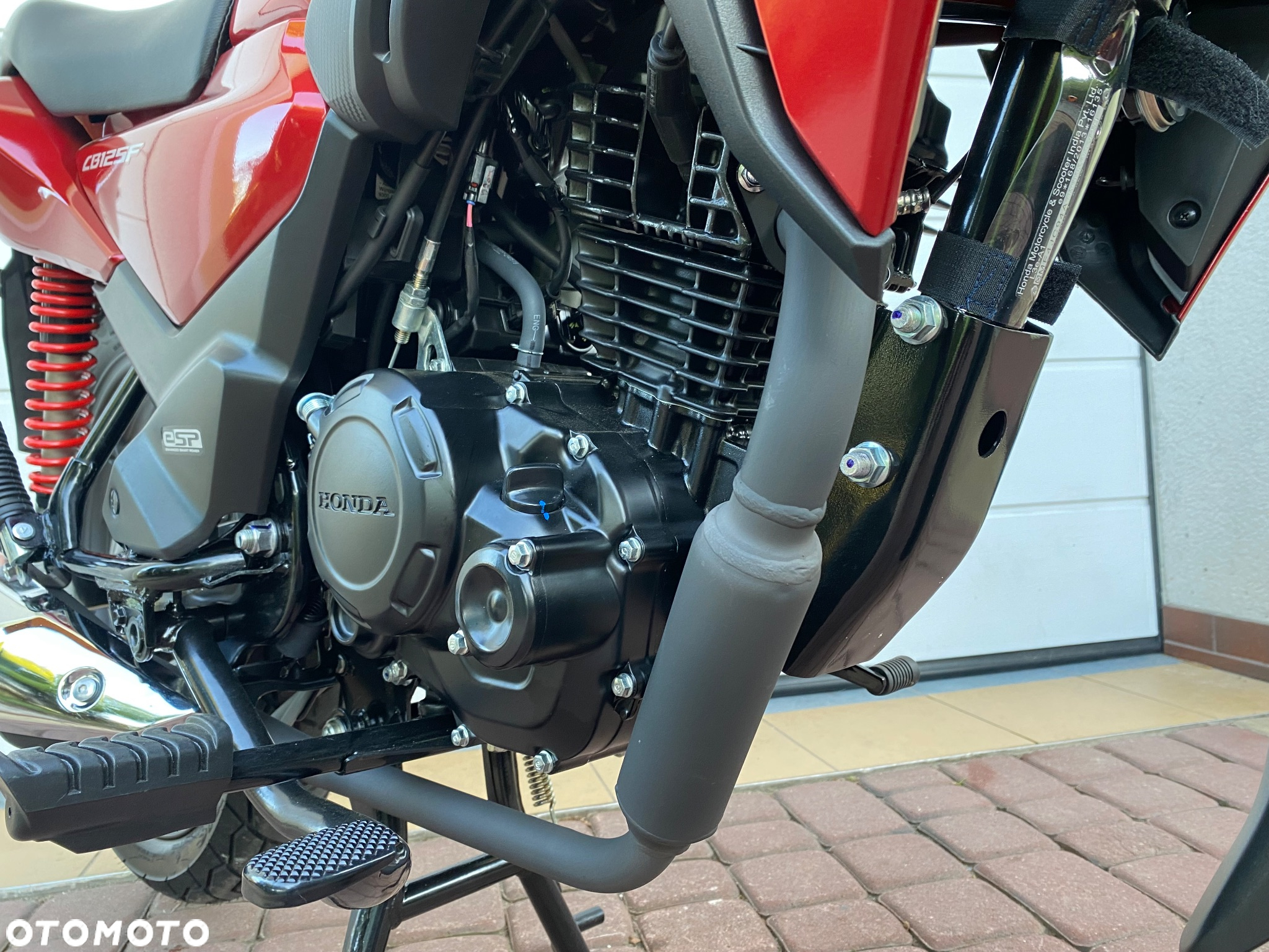 Honda CBF - 21