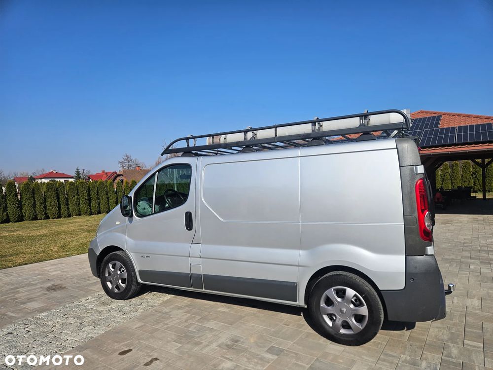 Renault TRAFIC - 10