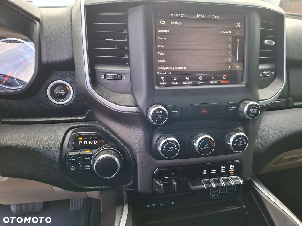 Dodge RAM 5.7 4x4 - 10