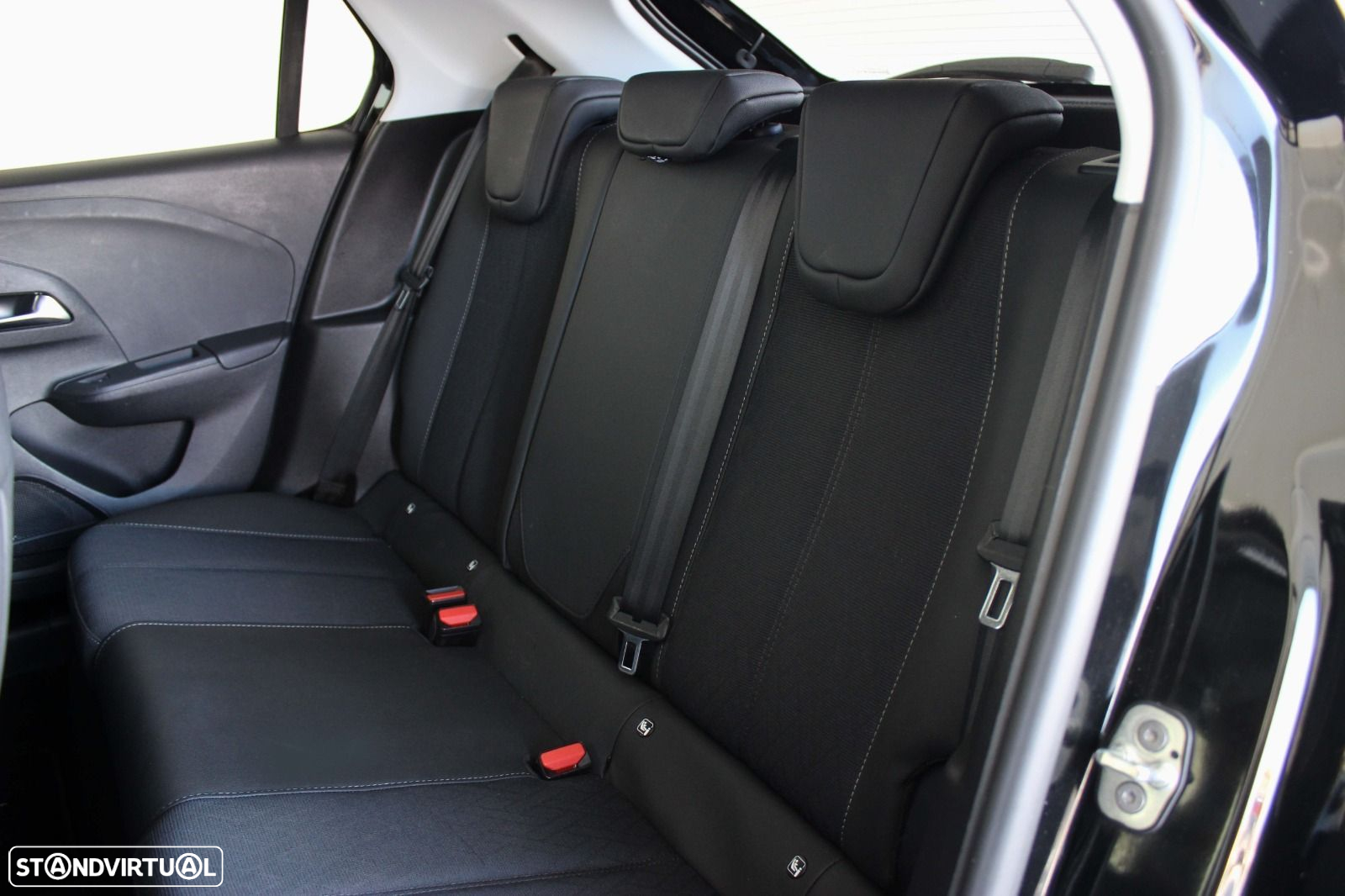 Opel Corsa 1.5 D Elegance - 33