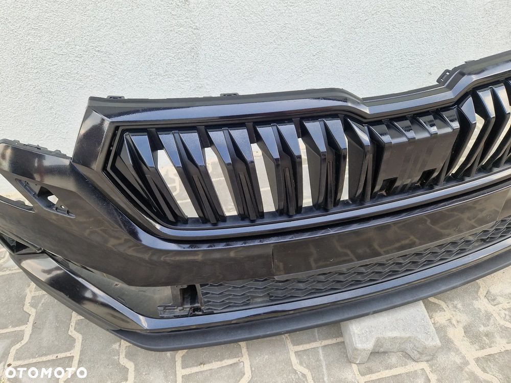 Zderzak Skoda Karoq 2021 - lift - 3