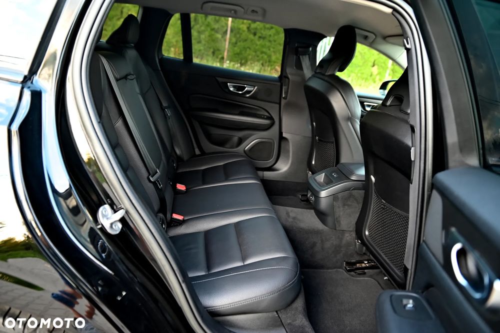 Volvo V60 B3 B Geartronic RDesign - 22