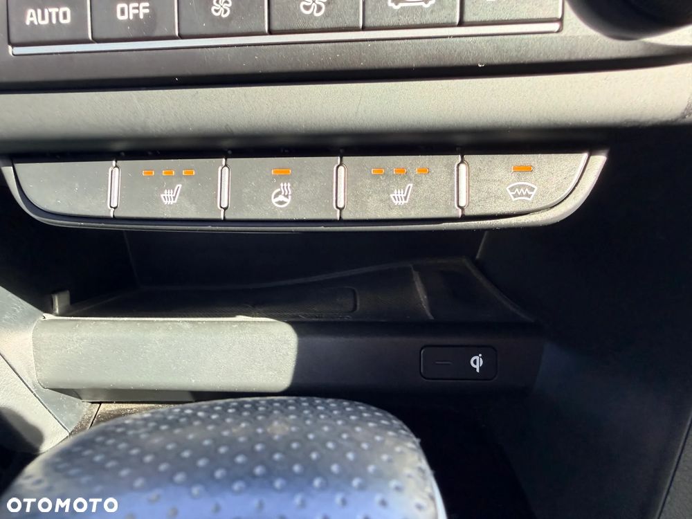 Kia ProCeed 1.5 T-GDI GT Line DCT - 31